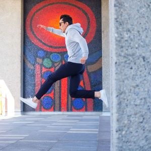 Meet your Posher, Clinton